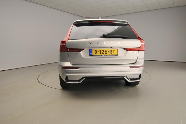 Volvo XC60 2.0 T6 Plug-in hybrid AWD Plus Bright | Trekhaak elek.| Pano | Camera | Harman/Kardon