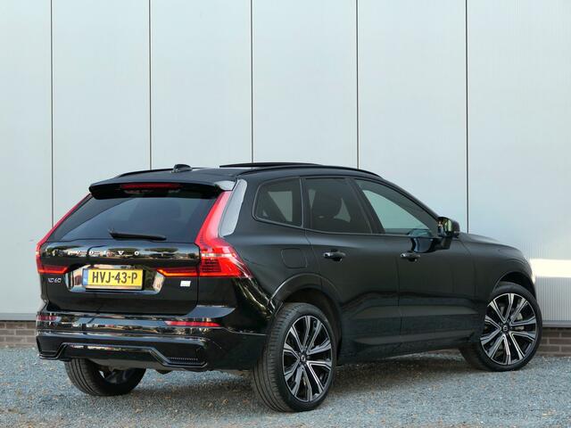 Volvo XC60 2.0 T8 Plug-in hybrid AWD Plus Dark 12 MND garantie / Panoramada