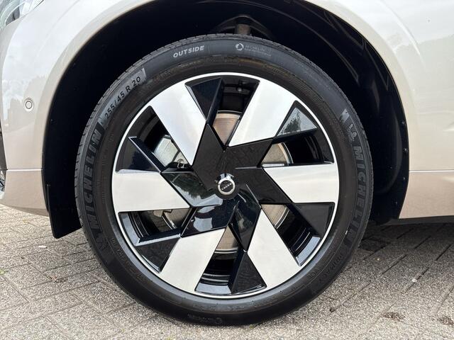 Volvo XC60 T6 Plug-in hybrid AWD Ultra Dark / Harman/Kardon / Trekhaak / Panorama dak / Rondomzichtcamera /