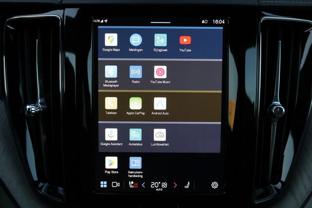 Volvo XC60 T8 Recharge AWD Ultra Dark - Panorama/schuifdak - IntelliSafe Assist & Surround - 360º Camera - Bowers & Wilkins audio - Adaptieve LED koplampen - Verwarmde voorstoelen, stuur & achterbank - Parkeersensoren voor & achter - Elektr. bedienb. voorstoelen met