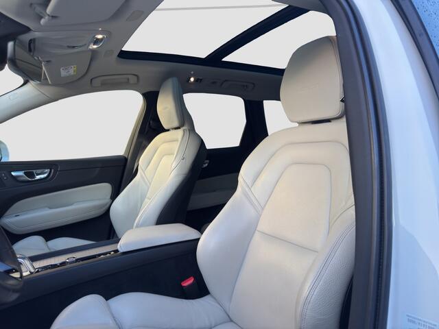 Volvo XC60 2.0 T8 Twin Engine AWD Inscription | Luxury | Leder | Pano