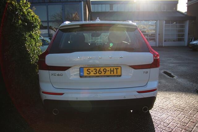 Volvo XC60 2.0 T5 | PILOT ASSIST | APPLE CARPLAY | LANE KEEPING AID | CRUIS