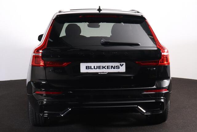 Volvo XC60 T8 Recharge AWD Ultra Black Edition - Luchtvering - Panorama/schuifdak - 360º Camera - Bowers & Wilkins audio - Adaptieve LED koplampen - Verwarmde voorstoelen, stuur & achterbank - Parkeersensoren voor & achter - Elektr. bedienb. voorstoelen met geheugen