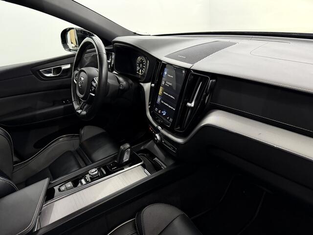 Volvo XC60 2.0 T8 Twin Engine AWD Inscription Panoramadak, Leder, Camera, Navi, Harman/Kardon, Memory stoelen, Trekhaak, Cruise control