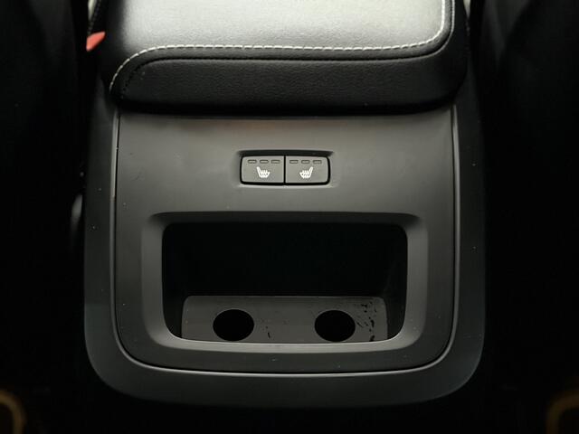 Volvo XC60 2.0 T8 Twin Engine AWD Inscription Panoramadak, Leder, Camera, Navi, Harman/Kardon, Memory stoelen, Trekhaak, Cruise control