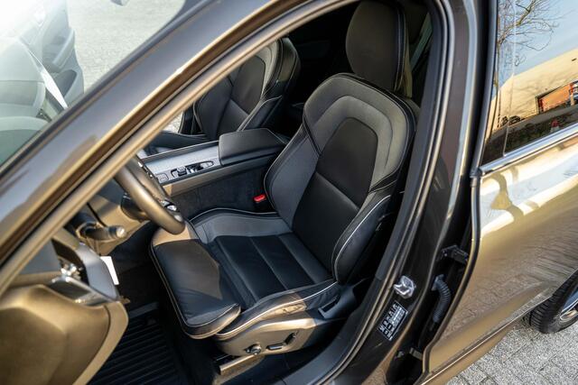 Volvo XC60 2.0 B5 R-Design Memory Camera Trekhaak Orig NL