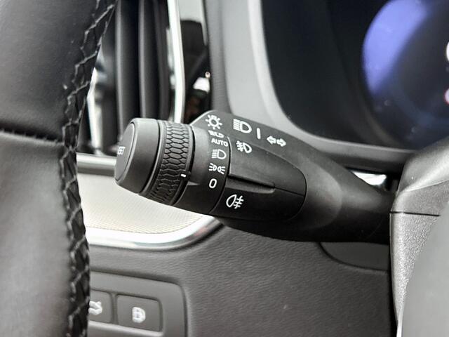 Volvo XC60 2.0 T6 AWD Plus Dark