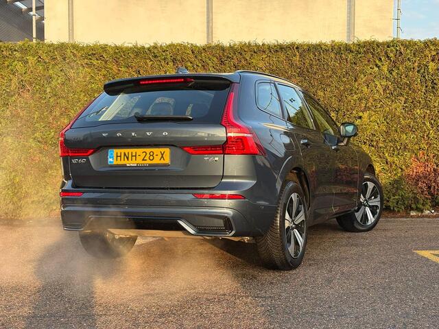 Volvo XC60 2.0 T6 Plug-in hybrid AWD Plus Dark | Panoramadak | Trekhaak | 360 Camera | Stoel & Stuur Verwarming |