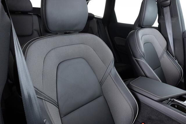 Volvo XC60 2.0 T8 Plug-in hybrid AWD Ultimate Dark | PANORAMADAK | harman/kardon | 360 Camera | LUCHTVERING