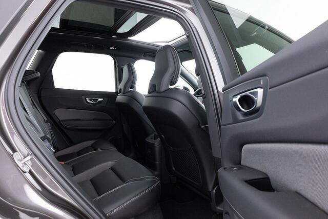 Volvo XC60 2.0 T8 Plug-in hybrid AWD Ultimate Dark | PANORAMADAK | harman/kardon | 360 Camera | LUCHTVERING