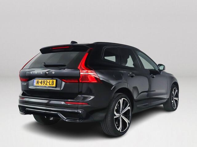 Volvo XC60 T6 Plug-in hybrid AWD R-Design | Panoramadak | Parkeercamera | Harman Kardon | Stoel- en Stuurverwarming