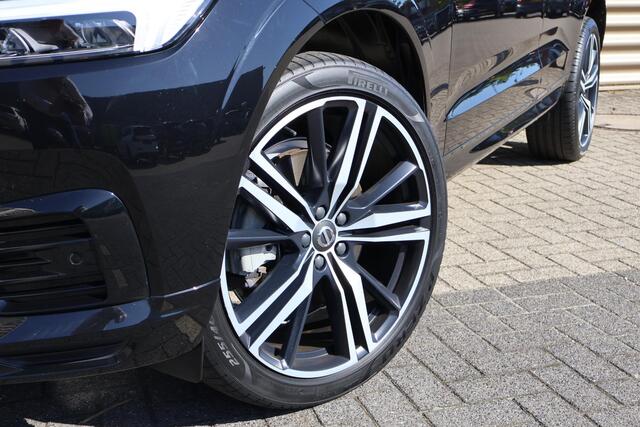 Volvo XC60 T8 Twin Engine AWD R-Design | Luchtvering | Trekhaak elektr. | Memory | Panoramadak