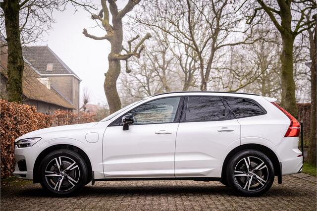 Volvo XC60 2.0 Recharge T8 AWD R-Design Parelmoer Harman Kardon Memory Camera