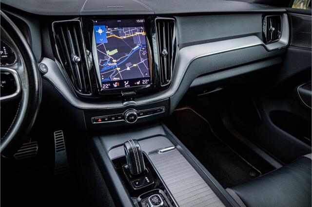 Volvo XC60 2.0 Recharge T8 AWD R-Design Parelmoer Harman Kardon Memory Camera