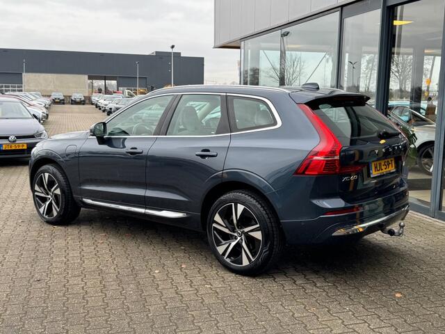 Volvo XC60 2.0 Recharge T6 AWD Inscription - Pan dak - leer - stoel/stuurv