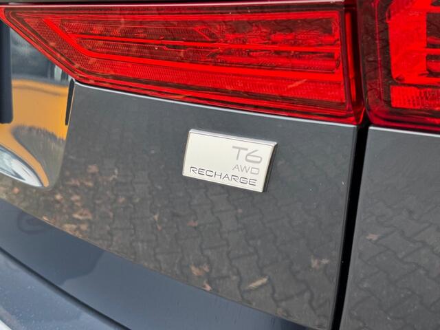 Volvo XC60 2.0 Recharge T6 AWD Inscription - Pan dak - leer - stoel/stuurv