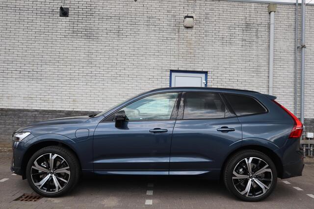 Volvo XC60 2.0 T6 Plug-in hybrid AWD Ultra Dark | 360 Camera | Luchtvering | Head-up display | Schuif / kanteldak |