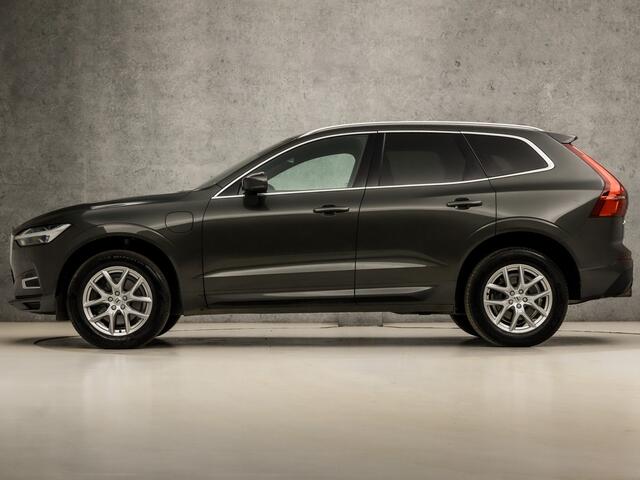 Volvo XC60 2.0 T8 Twin Engine AWD Inscription 391Pk Automaat (PANORAMADAK, LUCHTVERING, APPLE CARPLAY, GROOT NAVI, ELEK SPORTSTOELEN, LEDER, ZWART HEMEL, STOELVERWARMING, GETINT GLAS, NIEUWSTAAT)