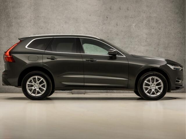 Volvo XC60 2.0 T8 Twin Engine AWD Inscription 391Pk Automaat (PANORAMADAK, LUCHTVERING, APPLE CARPLAY, GROOT NAVI, ELEK SPORTSTOELEN, LEDER, ZWART HEMEL, STOELVERWARMING, GETINT GLAS, NIEUWSTAAT)