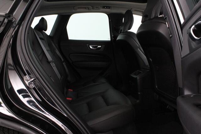 Volvo XC60 2.0 T6 Plug-in hybrid AWD Inscription Pano.schuif/Black Optiek/Leer/Memory/Trekhaak/Wood interior/Plug-in Hybride