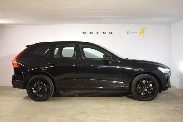 Volvo XC60 T6 350PK Automaat Plug-in Hybrid AWD Plus Black Edition/ Bowers & Wilkins / Navigatie / 360 Camera / Head-up Display / Panoramadak / Stoelverwarming v+a / Stuurverwarming / 21'' Velgen