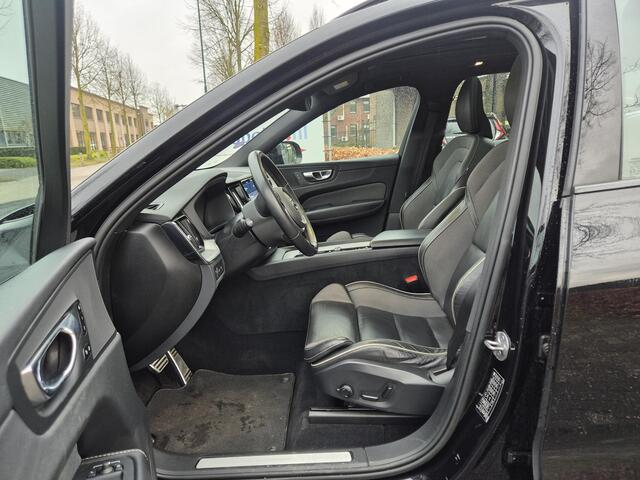 Volvo XC60 2.0 T6 Plug-in hybrid AWD Plus Dark R-Design Panodak/Camera/Memory etc.