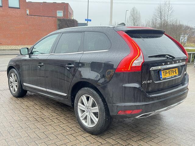 Volvo XC60 2.0 D4 190 PK FWD AUTOMAAT Summum Navigatie Trekhaak Xenon Panoramadak Dab 18 Inch Leder Elek Stoelen + Verwarming