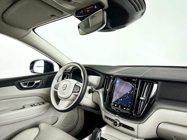 Volvo XC60 B5 Momentum Exclusive | Panoramadak | 360° camera | Harman Kardon | Head-up Display | Stoel- en Stuurverwarming | Trekhaak