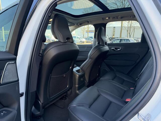 Volvo XC60 2.0 T8 Plug-in hybrid AWD Ultra Bright 455pk l Trekhaak l Pano l stoel koeling/verwarming