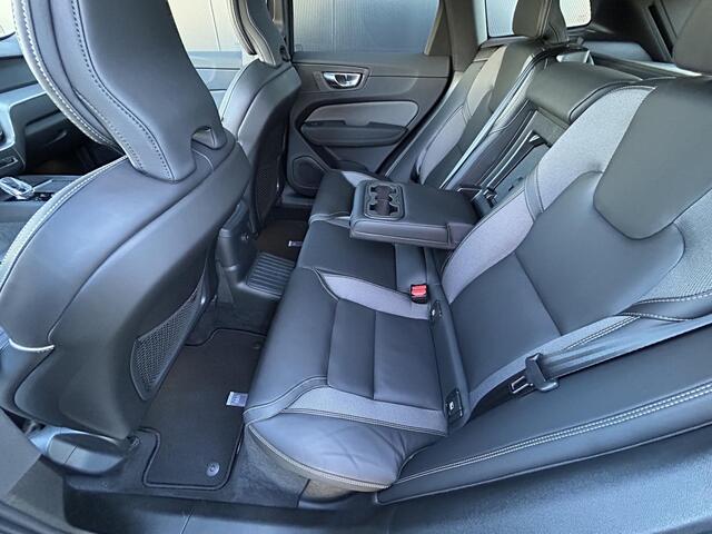 Volvo XC60 2.0 T6 Plug-in hybrid AWD Plus Black Edition