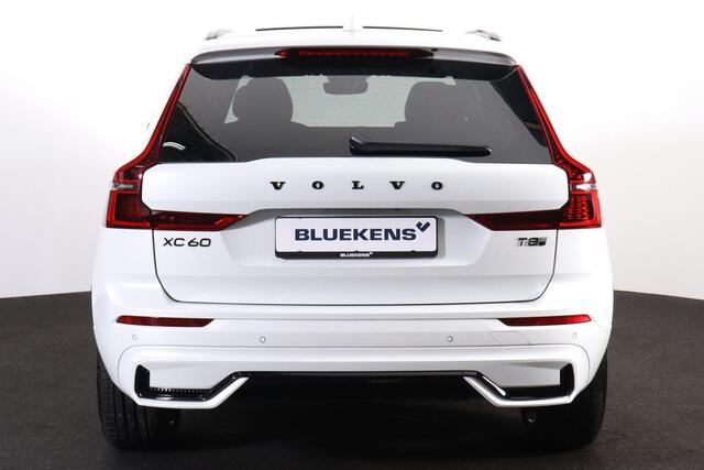 Volvo XC60 T8 Recharge AWD Plus Black Edition - Panorama/schuifdak - IntelliSafe Assist & Surround - 360º Camera - Harman/Kardon audio - Adaptieve LED koplampen - Verwarmde voorstoelen, stuur & achterbank - Parkeersensoren voor & achter - Elektr. bedienb. voorstoele