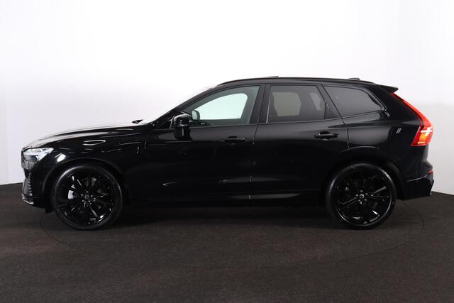 Volvo XC60 T6 Recharge AWD Ultra Black Edition - Luchtvering - Panorama/schuifdak - IntelliSafe Assist & Surround - 360º Camera - Bowers & Wilkins audio - Adaptieve LED koplampen - Verwarmde voorstoelen, stuur & achterbank - Parkeersensoren voor & achter - Elektr. b