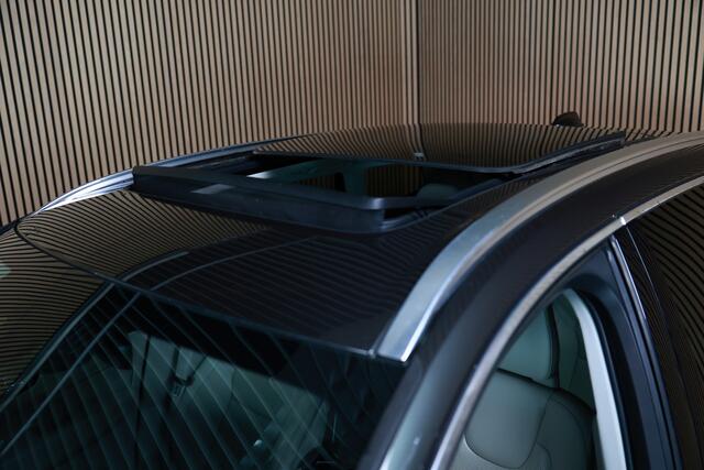 Volvo XC60 2.0 T5 AWD Inscription CARPLAY CAMERA NAVI MEMORY "17