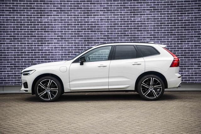 Volvo XC60 2.0 T6 Plug-in hybrid AWD R-Design | Adaptieve Cruise Control | BLIS | Stoel en Stuurverwarming | Parkeer Camera | Power Seats |