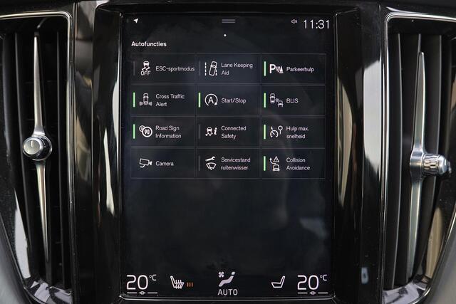 Volvo XC60 T5 AWD Inscription - IntelliSafe Surround - Parkeercamera achter - Verwarmde voorstoelen - Parkeersensoren voor & achter - Apple Carplay & Android Auto - High Performance audio - Cruise Control - 18' LMV