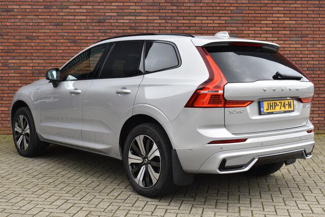 Volvo XC60 T6 350PK Plug-in hybrid AWD Plus Dark | Trekhaak | Lighting |