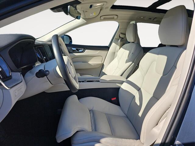 Volvo XC60 2.0 Recharge T6 AWD Inscription | Trekhaak | Harman/Kardon | 360 graden camera | Panoramadak|