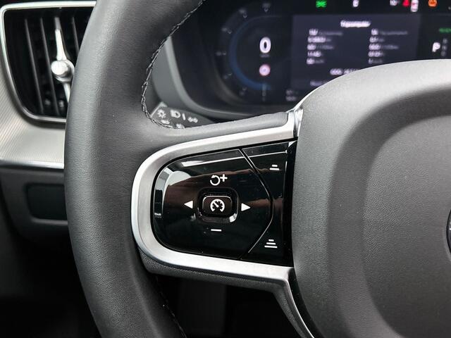 Volvo XC60 2.0 T6 AWD Plus Dark | Panorama dak | Leder | Rijklaar |