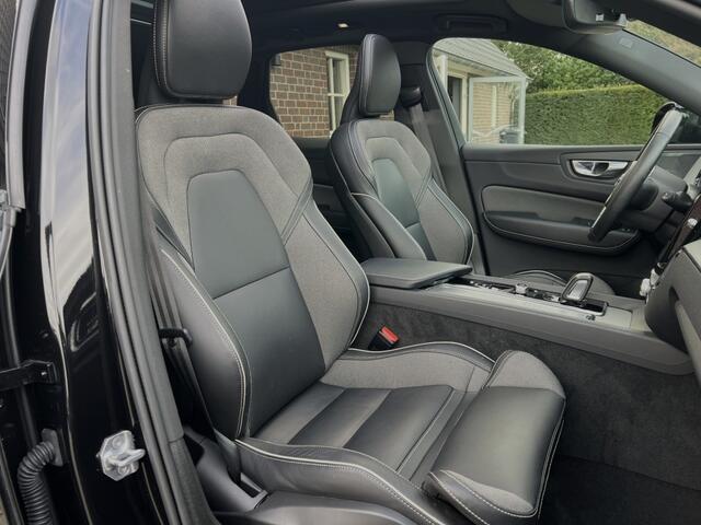 Volvo XC60 T6 AWD HYBRID R DESIGN PANO HK TREKHAAK HUD 22 INCH