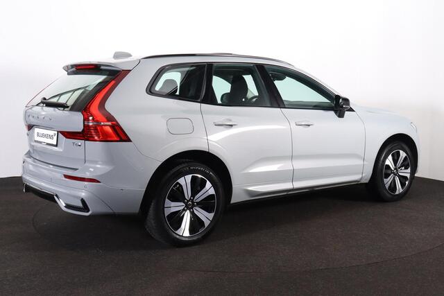 Volvo XC60 T6 Recharge AWD Plus Dark - Panorama/schuifdak - IntelliSafe Assist & Surround - 360º Camera - Verwarmde voorstoelen, stuur & achterbank - Parkeersensoren voor & achter - Elektr. bedienb. voorstoelen met geheugen - Draadloze tel. lader - Elektr. inklapbar