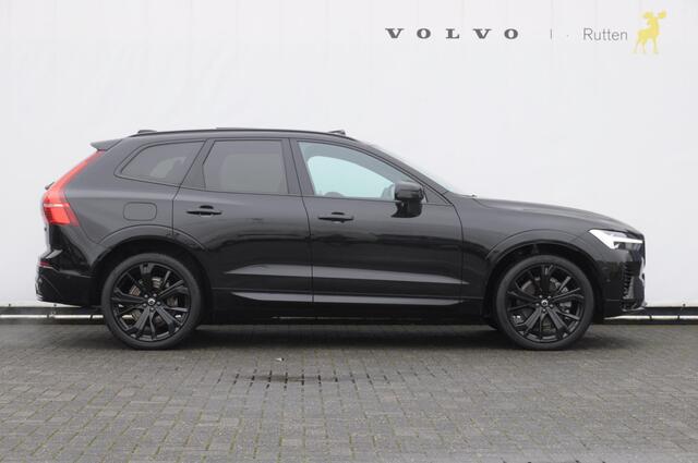 Volvo XC60 T6 350PK Automaat AWD Plus Black Edition Panoramadak/ Elektrisch bedienbare voorstoelen met geheugen/ Stoelverwarming/ Stuurverwarming/ Harman Kardon audio/ 360 Camera/