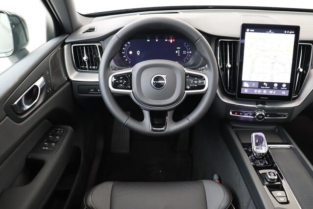 Volvo XC60 II T6 PLUG-IN HYBRID AWD ULTRA BLACK EDITION -PANO.DAK|HARMAN/KARDON|360°CAM|LUCHTVERING|HEAD-UP DISP.|PRIVACY.GLAS|TREKHAAK|21"