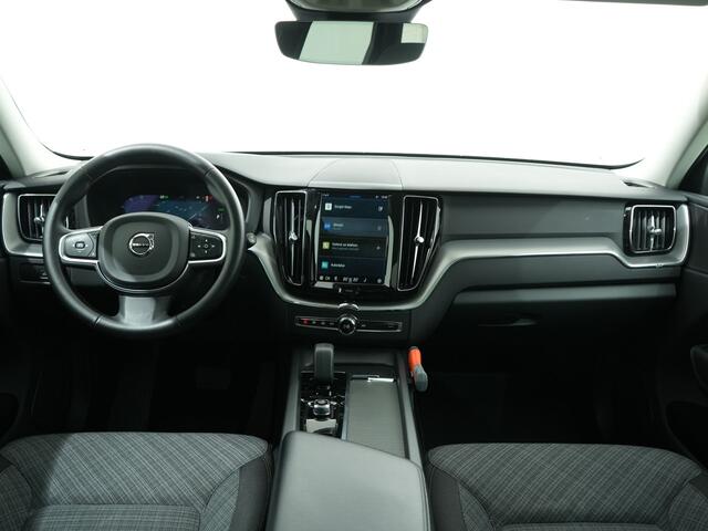 Volvo XC60 2.0 T6 PLUG-IN HYBRID 350PK AWD CORE BRIGHT AUT8 | Panoramadak | Climate Pack | Privacy Glass