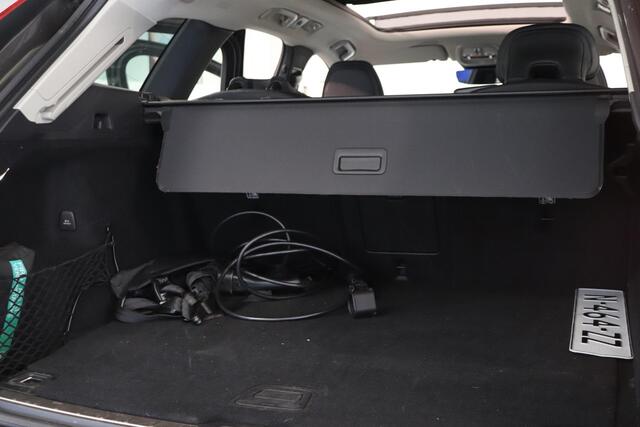 Volvo XC60 2.0 T8 Plug-in hybrid AWD Inscription Exclusive | Panoramadak | Trekhaak | Leder bekleding | Harman Kardon | Head Up |