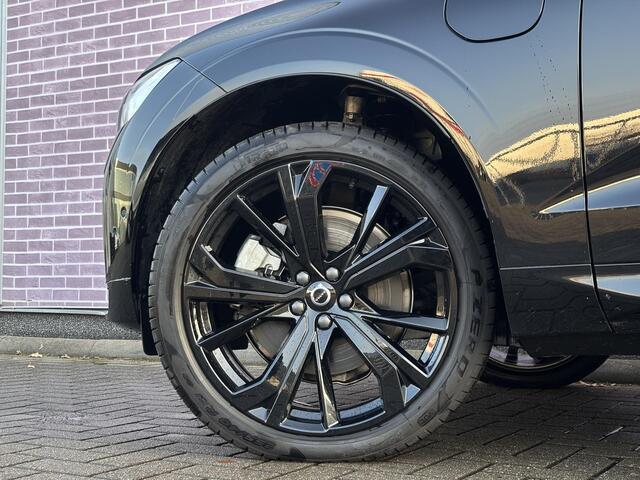Volvo XC60 T6 Plug-in hybrid AWD Ultra Black Edition | Google | Long Range | Adaptieve Cruise Control | Schuif-/Kanteldak | Keyless | Bowers & Wilkins Audio | Gelamineerd Glas Rondom | Dodehoekdetectie | Zitverlenging | 360 Camera | Stoelverwarming Voor + Achter | M