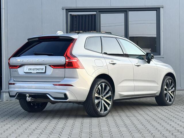 Volvo XC60 2.0 T6 Plug-in hybrid AWD R-Design | Trekhaak | 21 inch | Dark | H/K Geluid