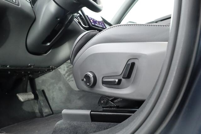 Volvo XC60 T8 Plug-in hybrid Ultra Black Edition | Luchtvering | Pano | HUD | Memory seats | Elek. Trekhaak | 22'' | 360cam | H&K Audio | 4x Stoelverw. |