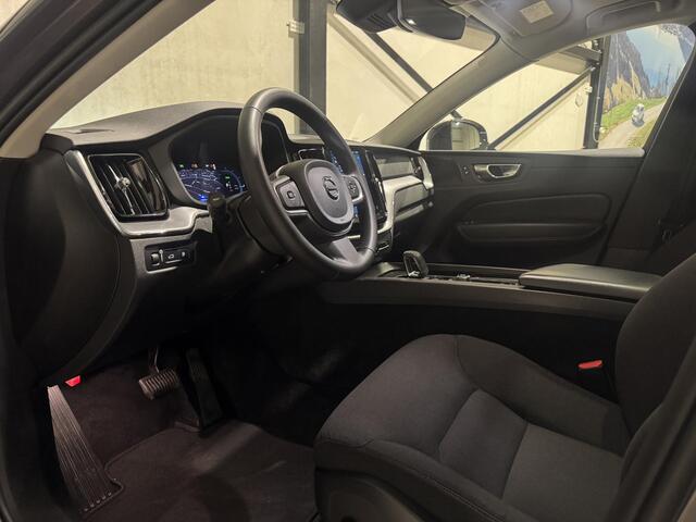 Volvo XC60 2.0 Recharge T6 AWD Inscription Expr. | panorama | navi | carplay | SOH 97% |