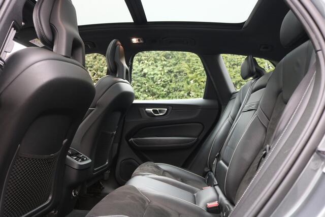 Volvo XC60 2.0 T5 AWD R-Design 251PK (Panoramadak Navi/Camera Full-led Standkachel Trekhaak 19InchLMV PrivacyGlass)