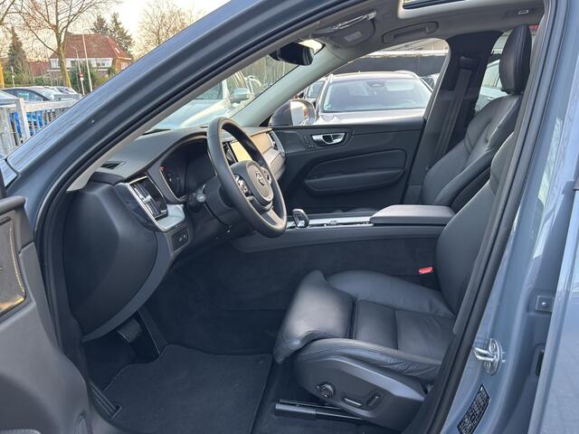 Volvo XC60 T6 Recharge AWD Ultimate Bright HeadUp Pano Keyless